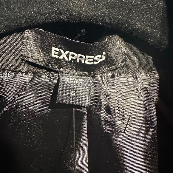 NWOT Express Black Blazer Size 6 Professional Office Layering Capsule Wardrobe - Picture 3 of 7